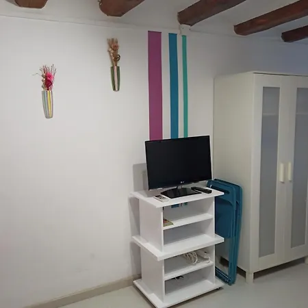 Estudio Con Balcon Plaza Espana * ברצלונה