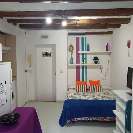 Estudio Con Balcon Plaza Espana דירה ברצלונה
